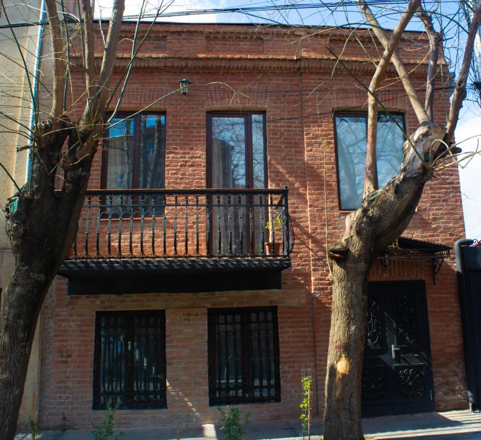 Sunflower Hotel Tbilisi Exterior photo