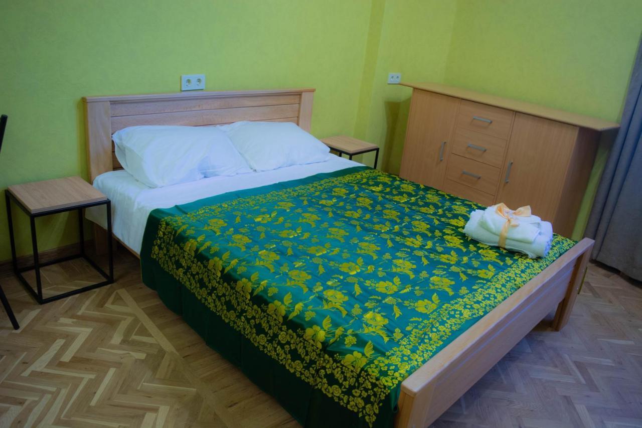 Sunflower Hotel Tbilisi Exterior photo